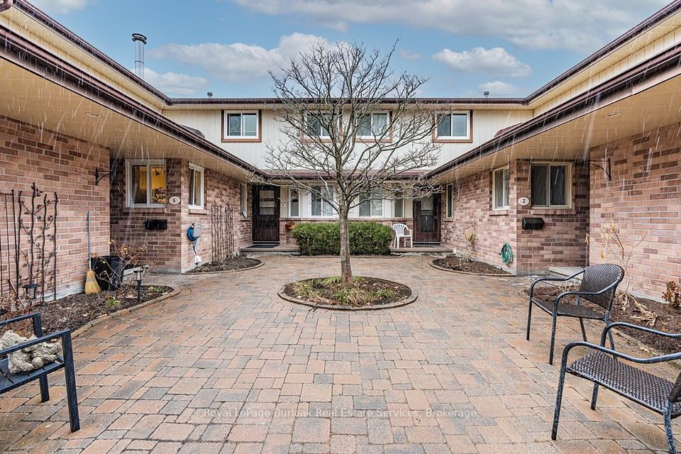 #5 - 1508 Upper Middle Road, Burlington, ON L7P 4M5