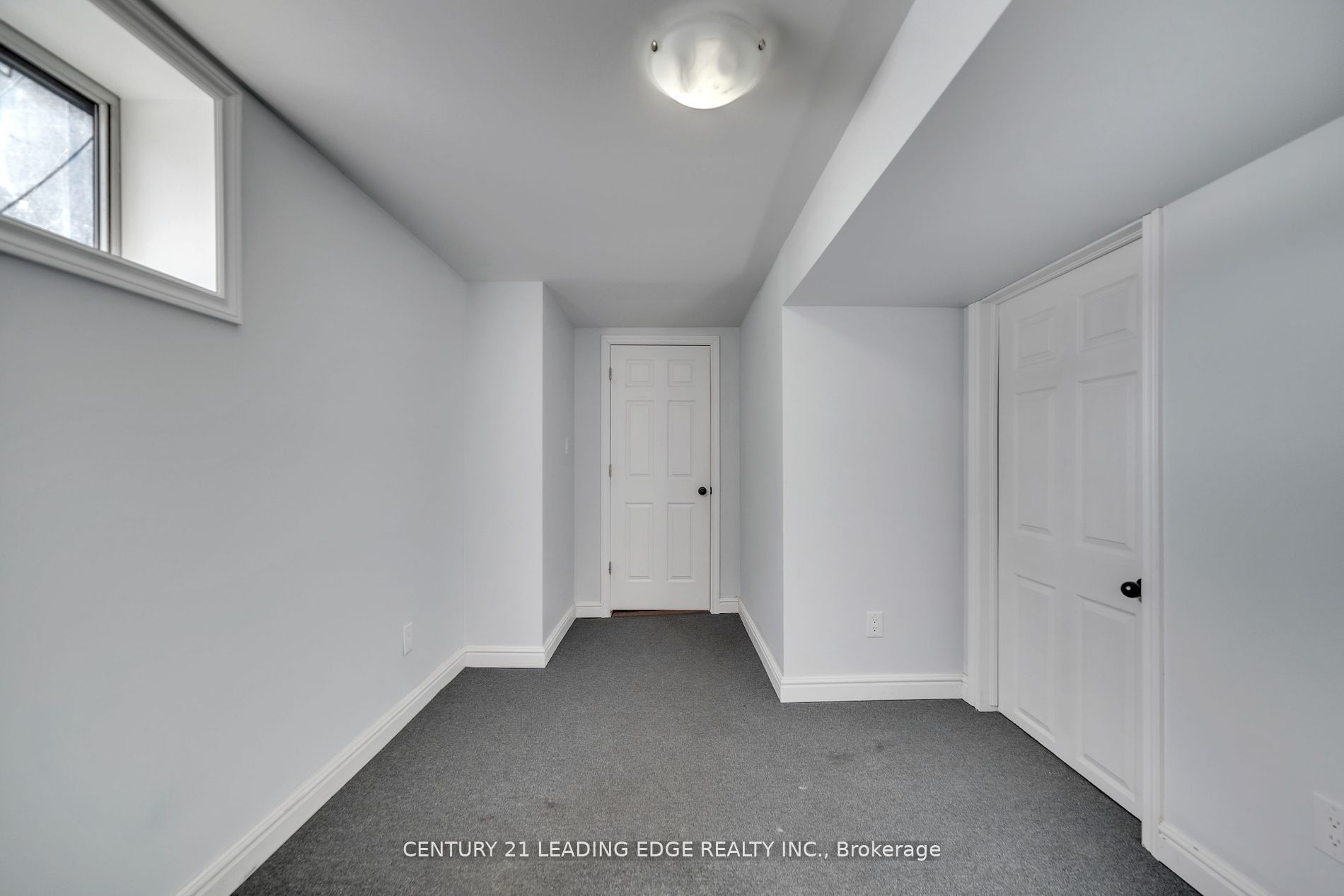 21 Rossander Court