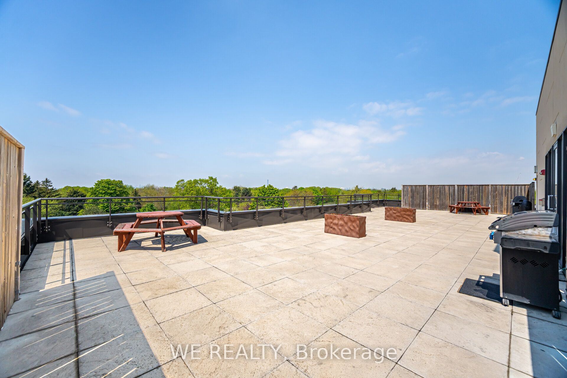 3560 ST CLAIR Avenue E, #224