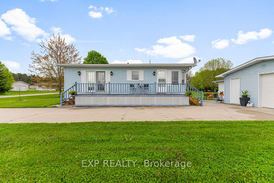 25 Sunset Lane, Horton, ON K7V 0A5