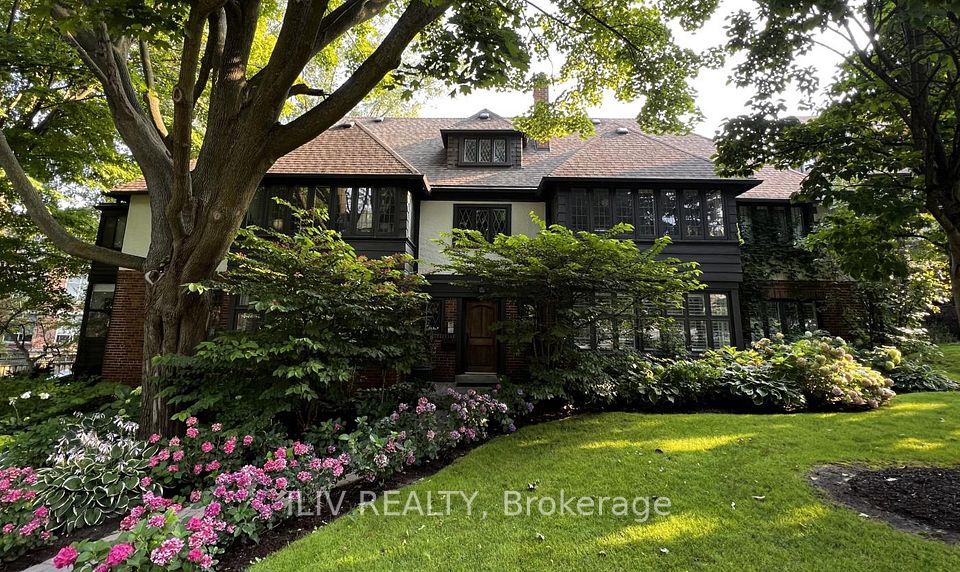 309 Riverside