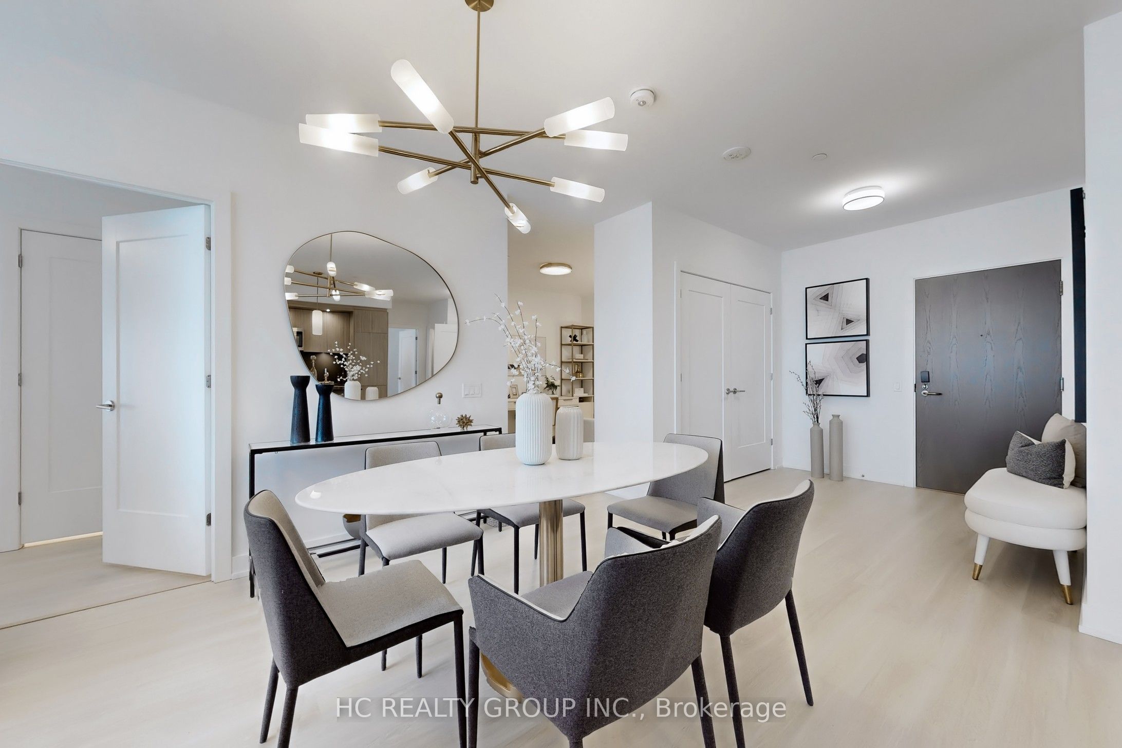 30 Inn On The Park Drive, #222