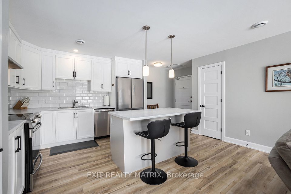 #103 - 271 Belfort Street, Russell, ON K0A 1W0