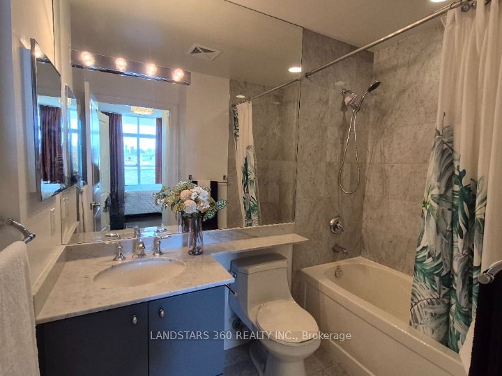 10 Bloorview Place, #706