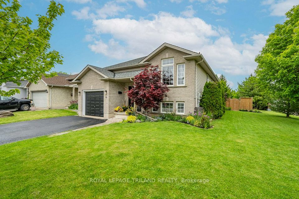 10 Schreyer Drive, St. Thomas, ON N5R 6E8
