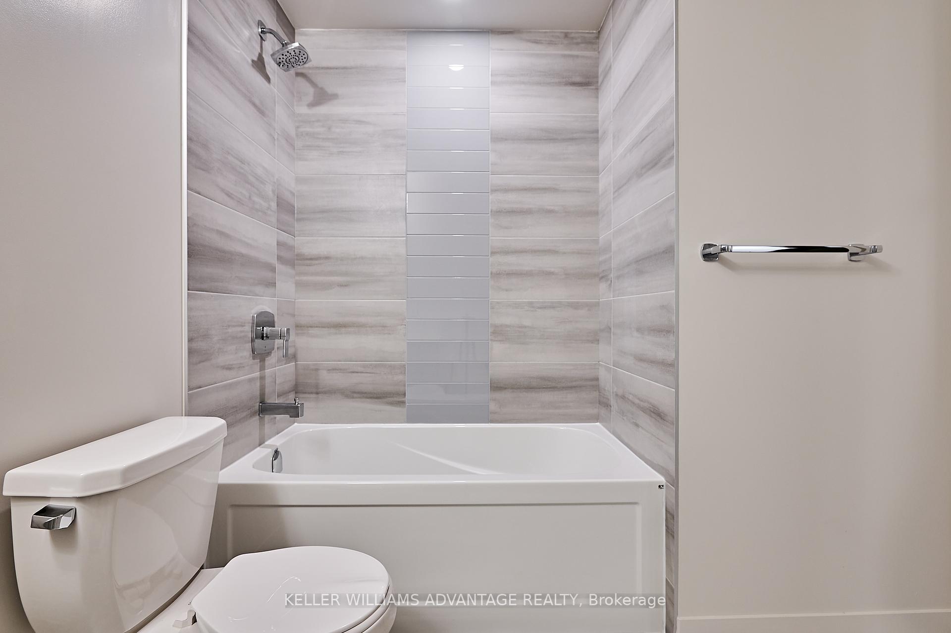 2 Bedrooms Condo at 90 Glen Everest,  Toronto For sale
