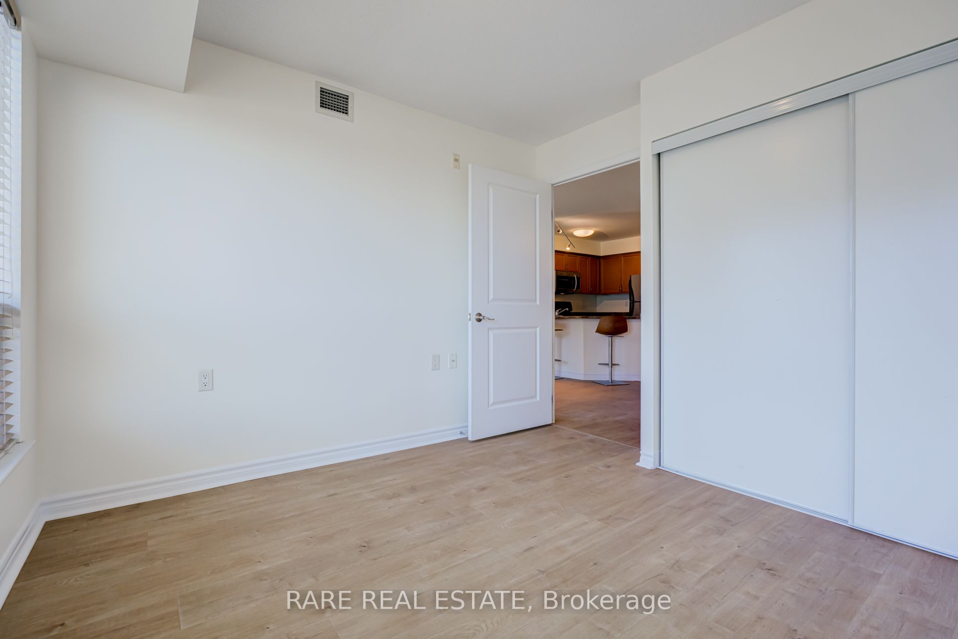 920 Sheppard Avenue W, #708
