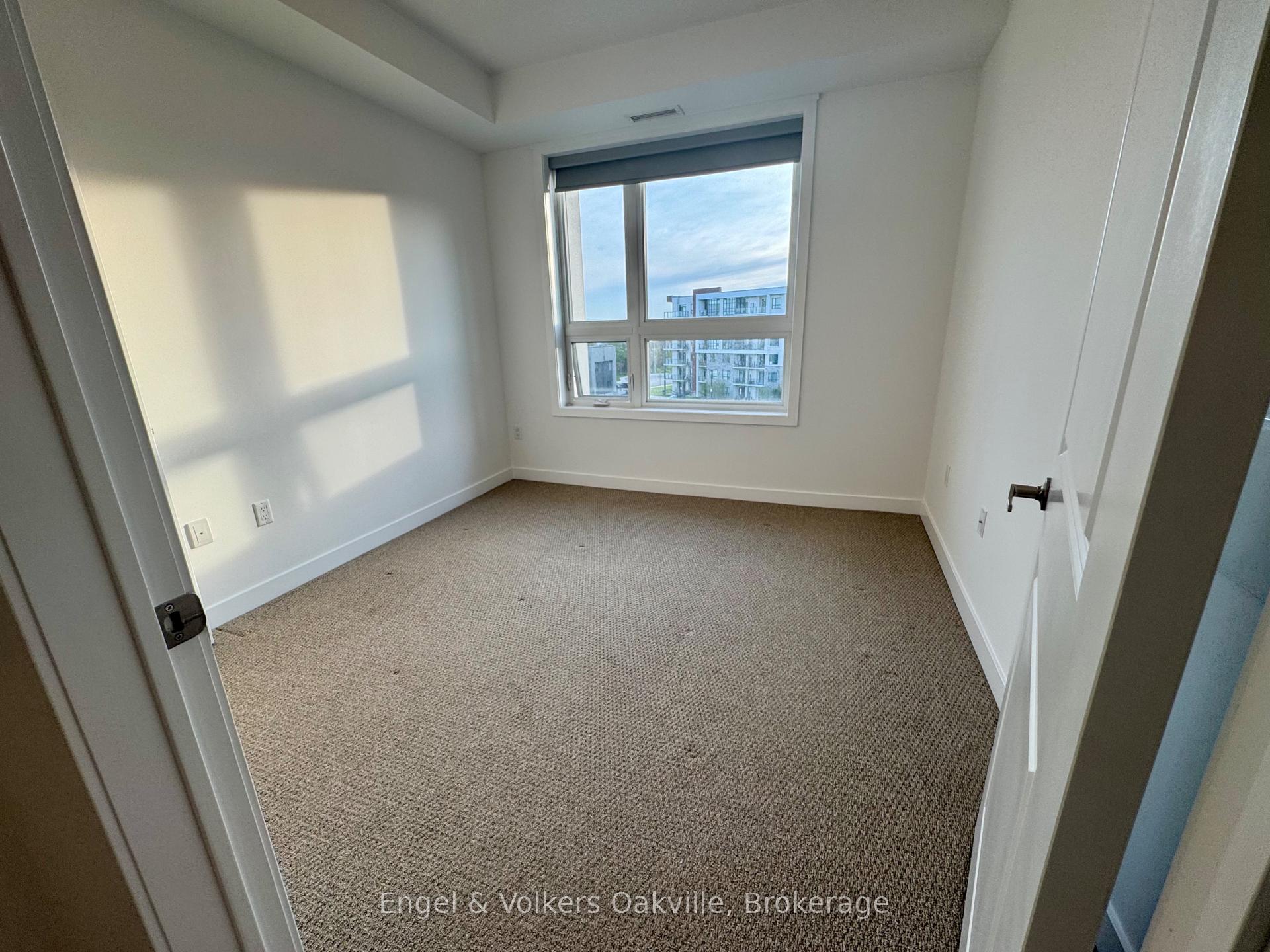 1 Bedroom Condo at 101 Shoreview, Hamilton For sale