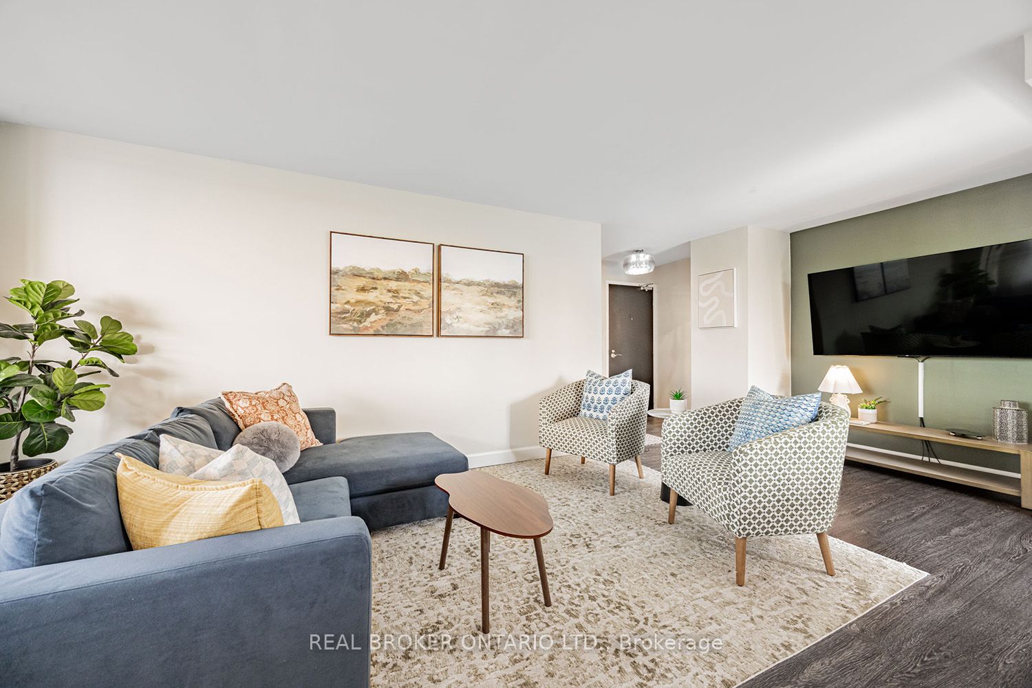 2721 Victoria Park Avenue, #506