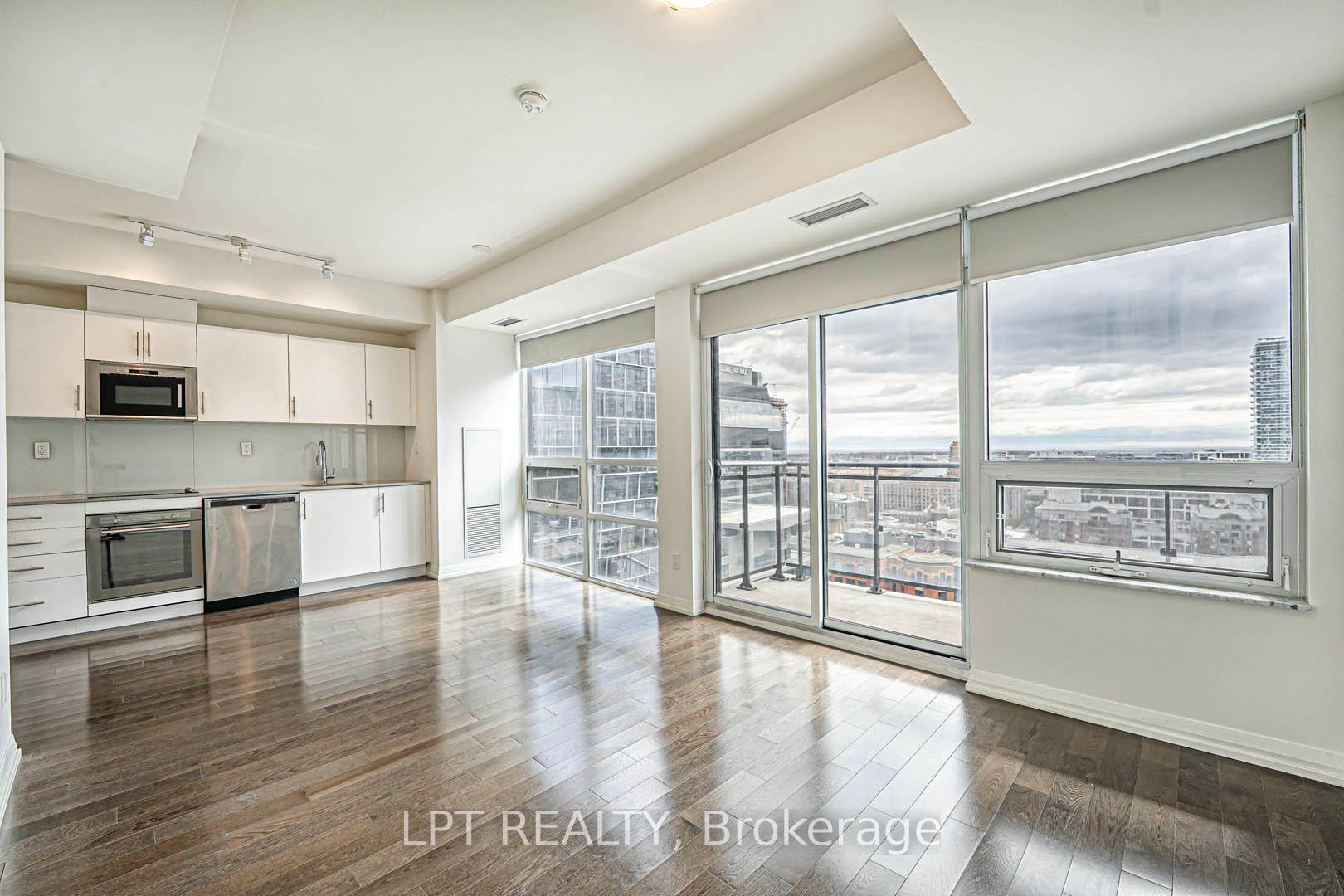 Condo at 460 Adelaide,  Toronto For sale