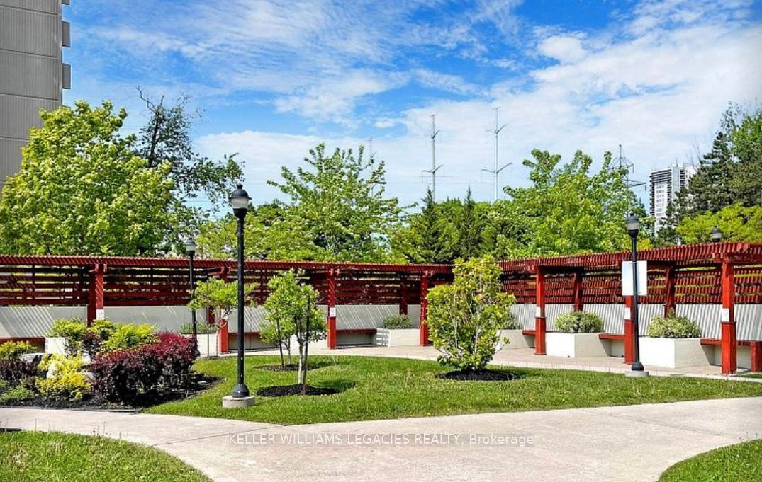 2 Bedrooms Condo at 715 Don Mills, Toronto For sale