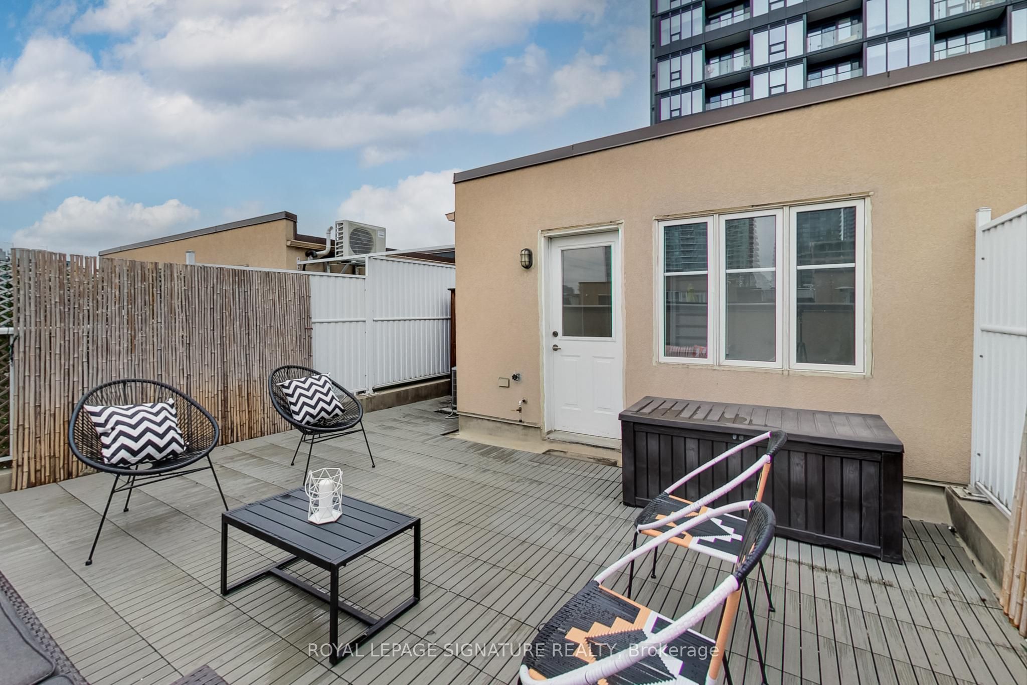 22 Western Battery Road, #115