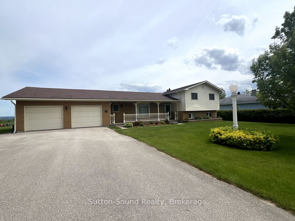 178463 Grey Road 17 Road