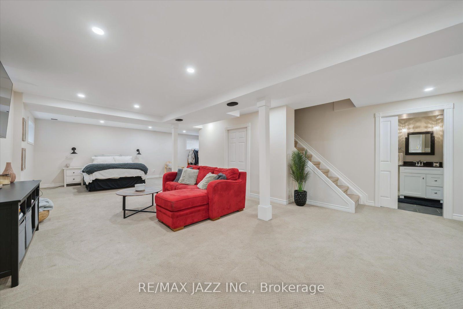 11 Griffen Place