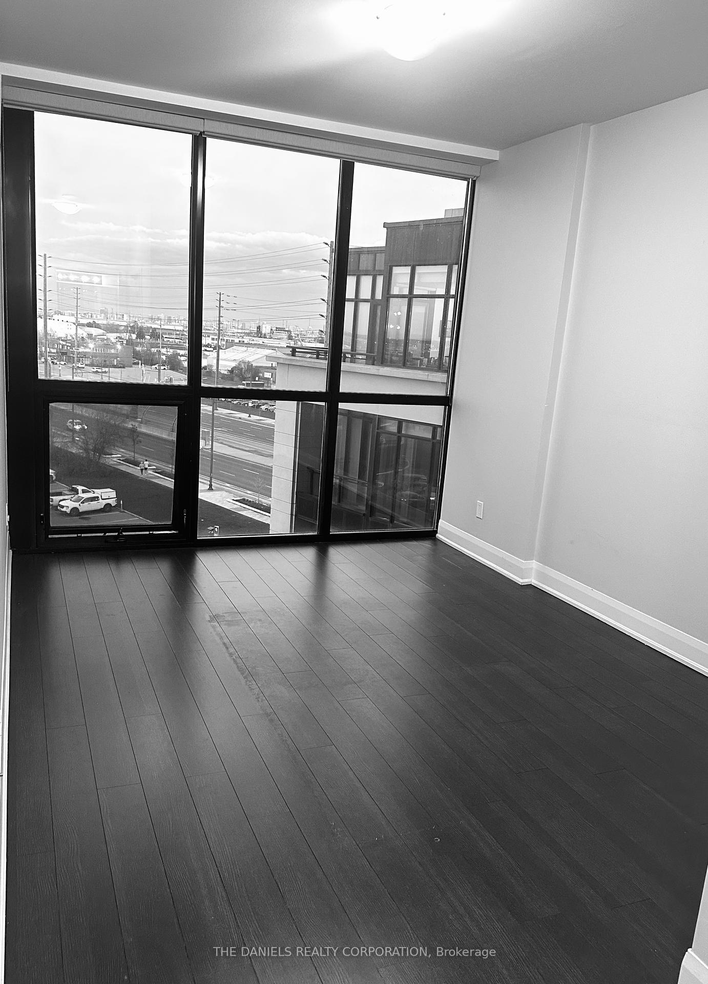 2 Bedrooms Condo at 2900 Highway 7,  Vaughan For sale