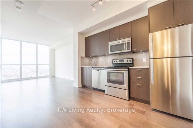 88 Sheppard Avenue E, #2601