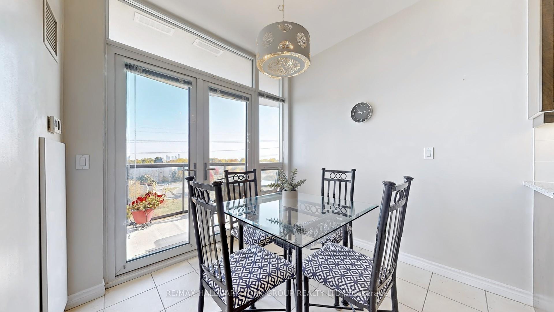 3 Bedrooms Condo at 1135 Royal York,  Toronto For sale