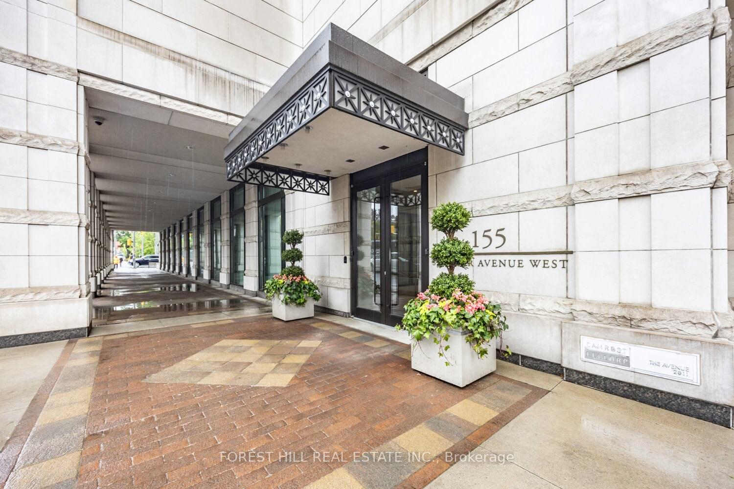 2 Bedrooms Condo at 155 St Clair, Toronto For sale