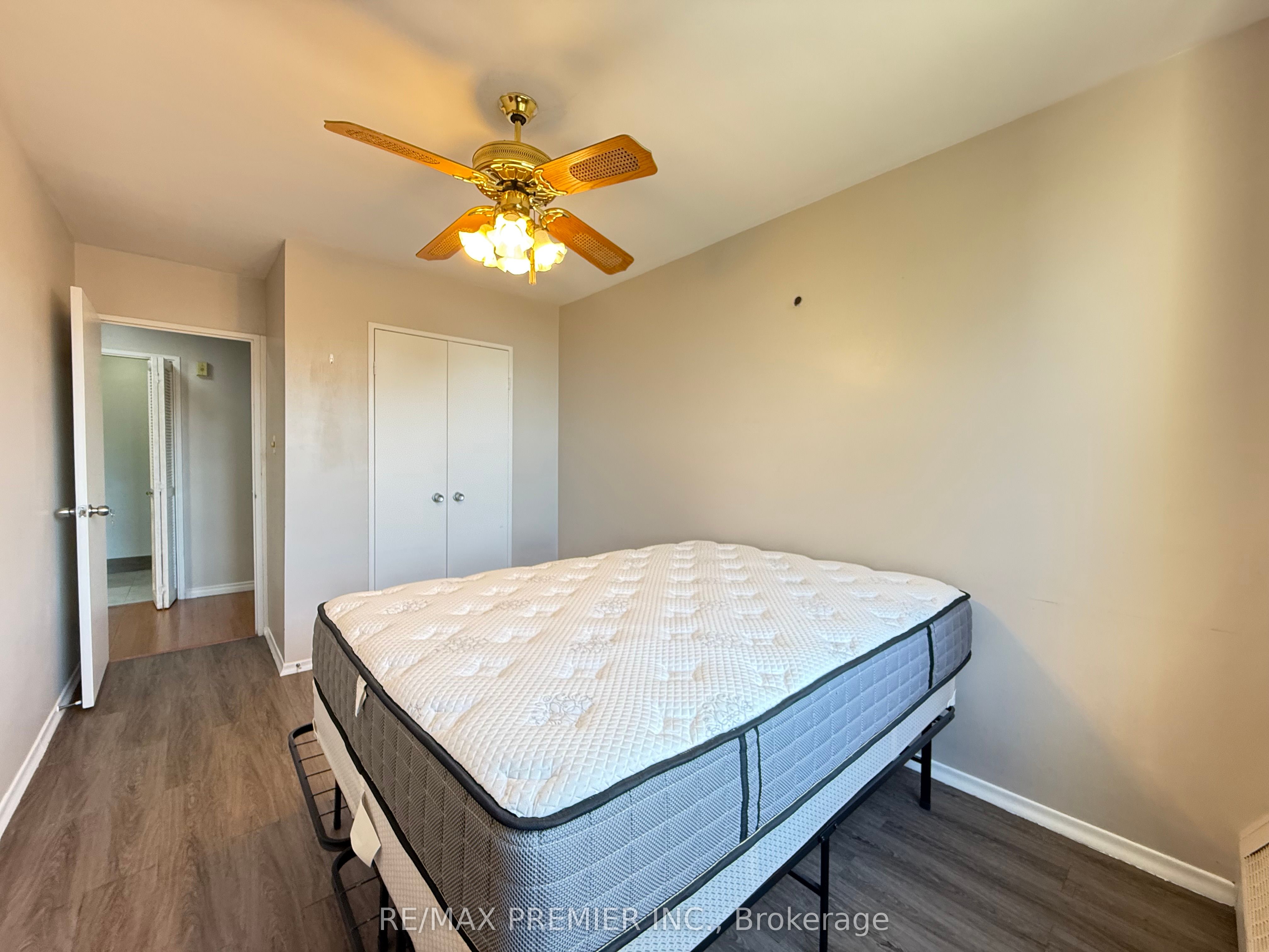 31 Four Winds Drive, #502