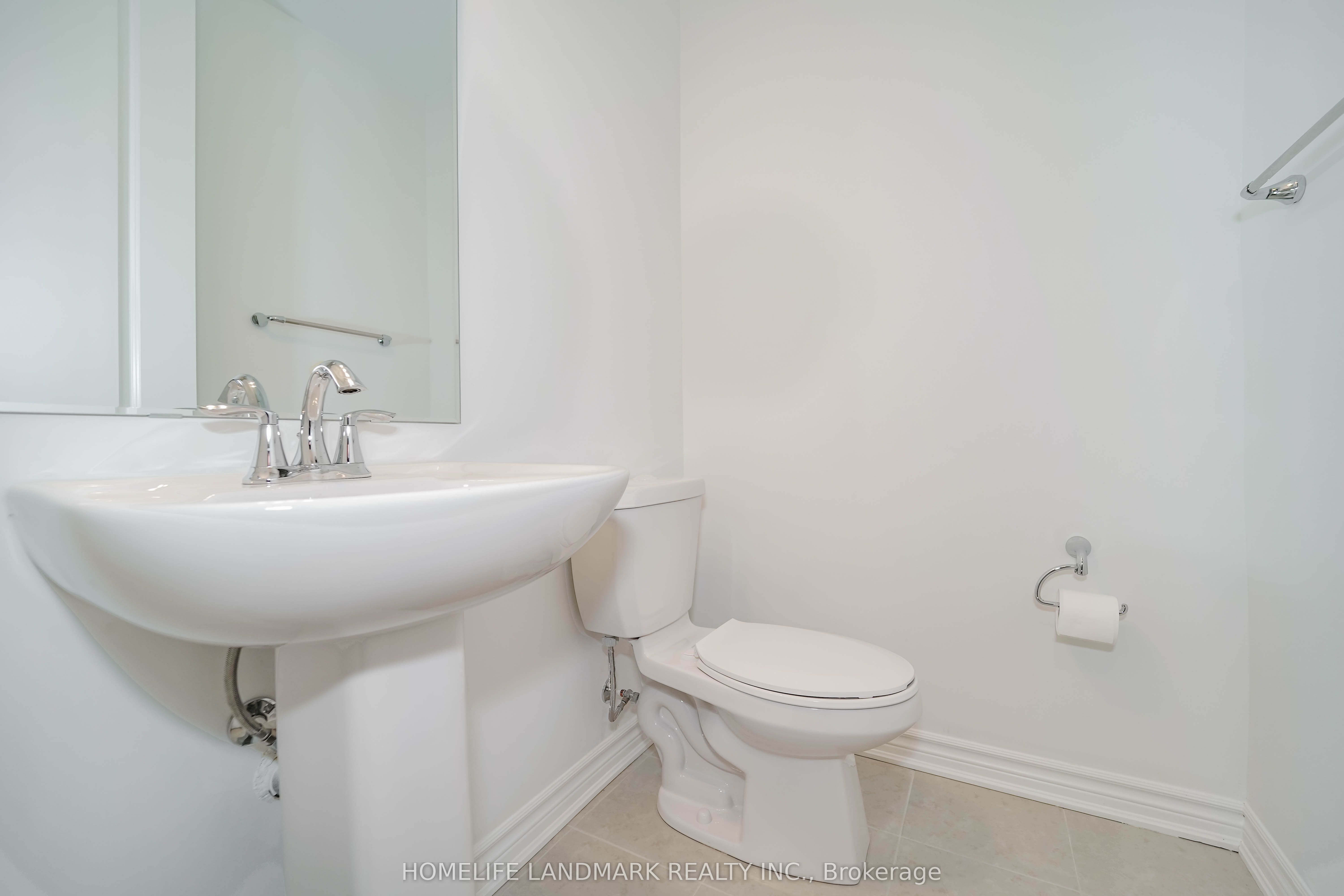 5 Wisla Avenue