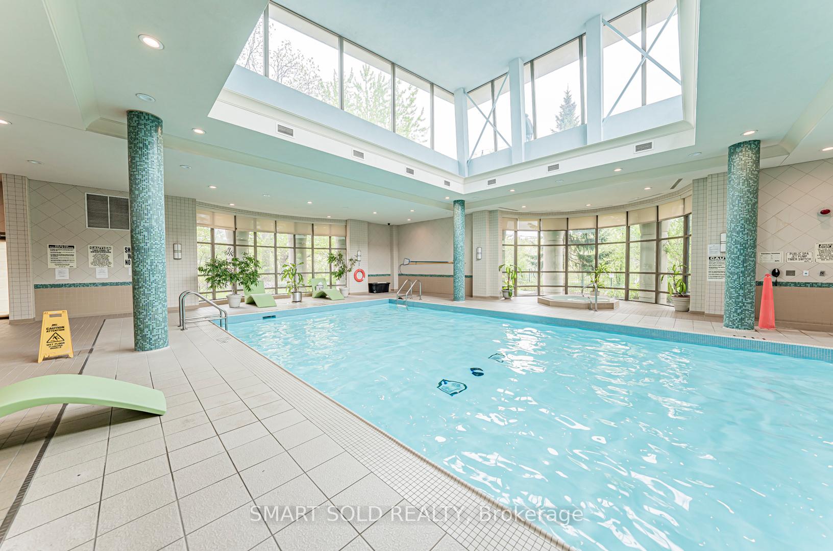 3 Bedrooms Condo at 238 Bonis, Toronto For sale