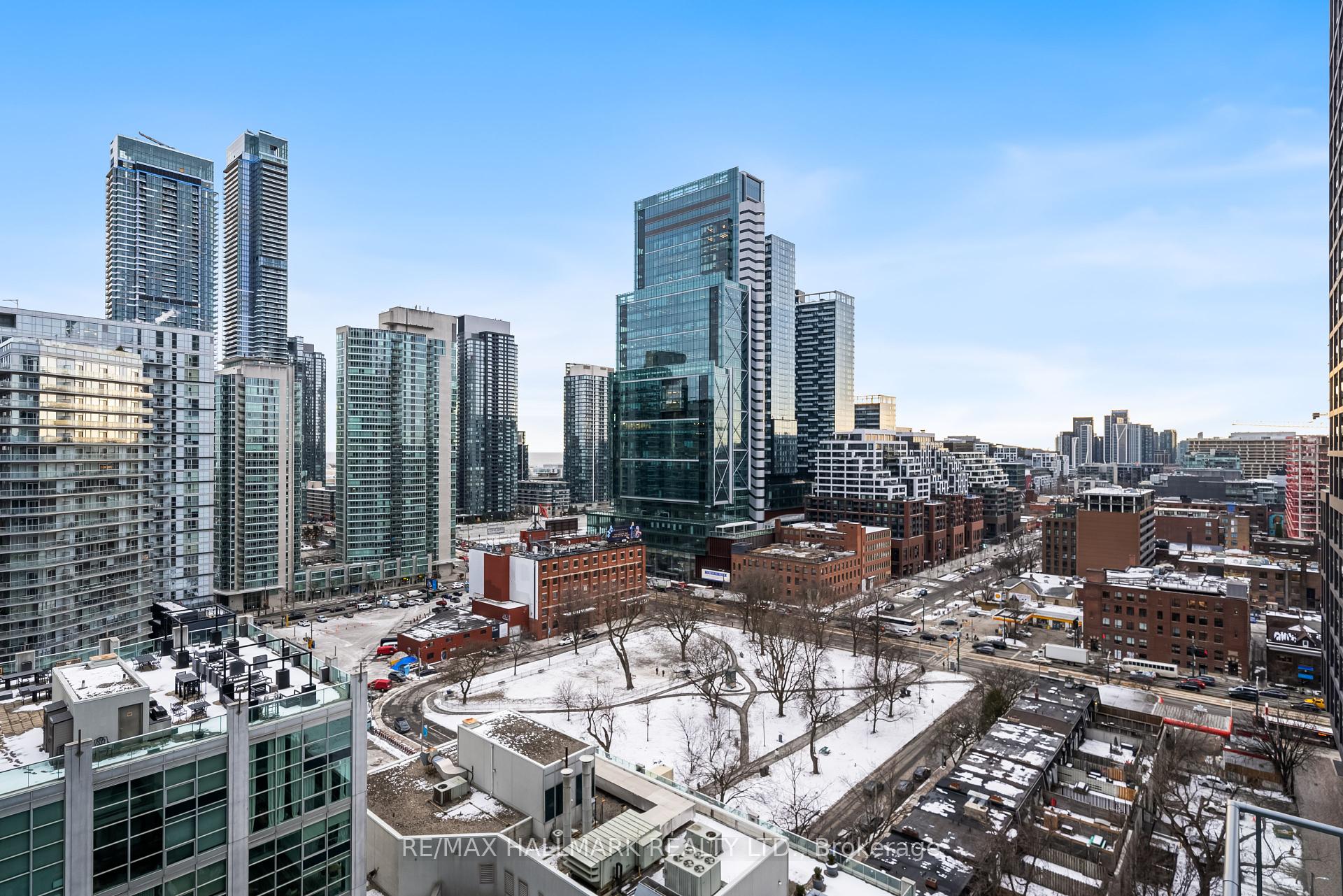 2 Bedrooms Condo at 88 Blue Jays, Toronto For sale