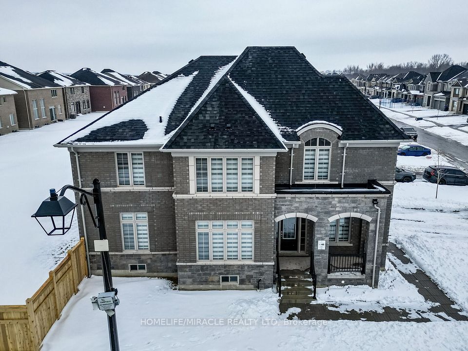 40 Sandhill Crescent, Adjala-Tosorontio, ON L0G 1W0