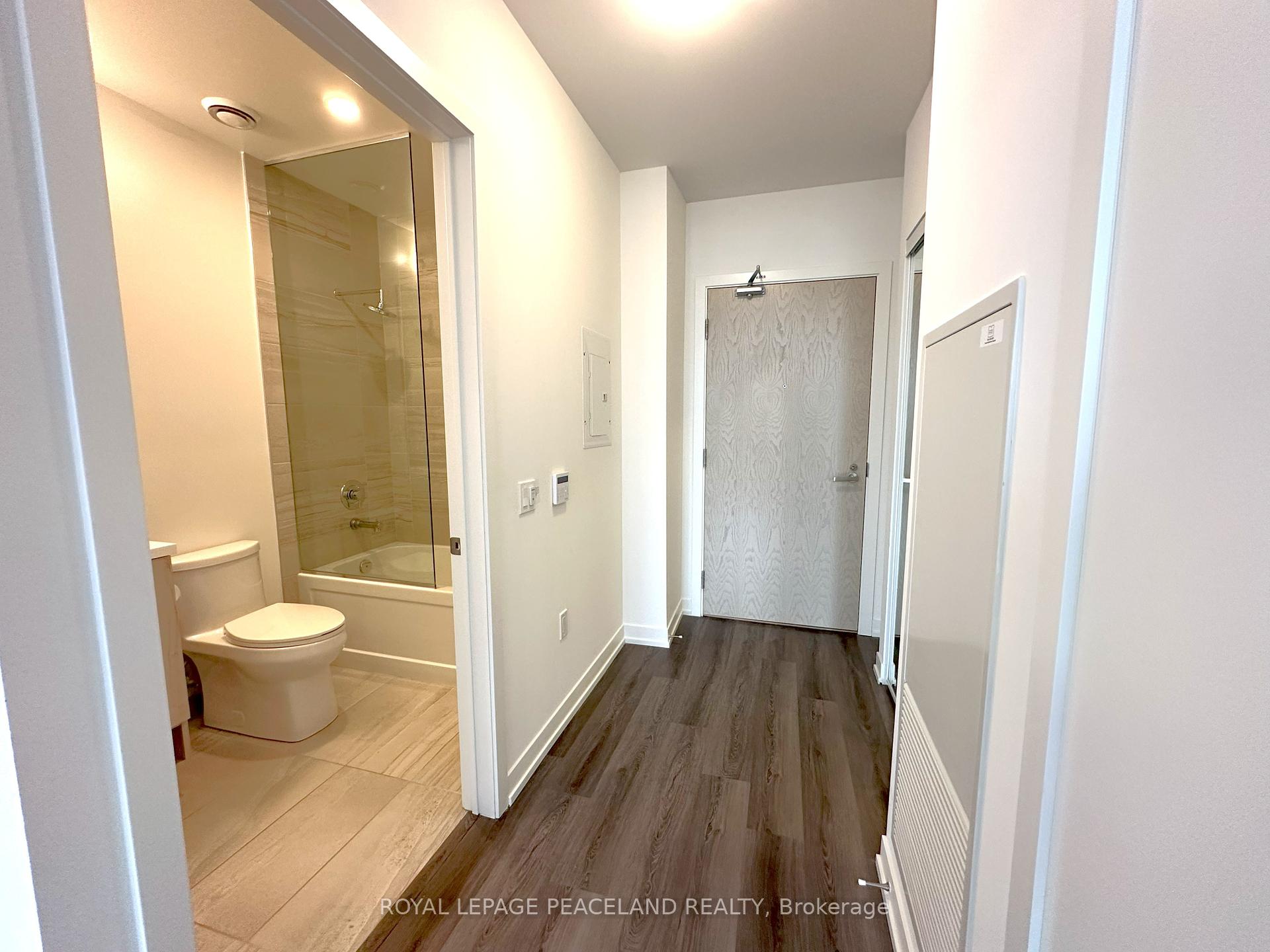 1 Bedroom Condo at 138 Downes, Toronto For sale