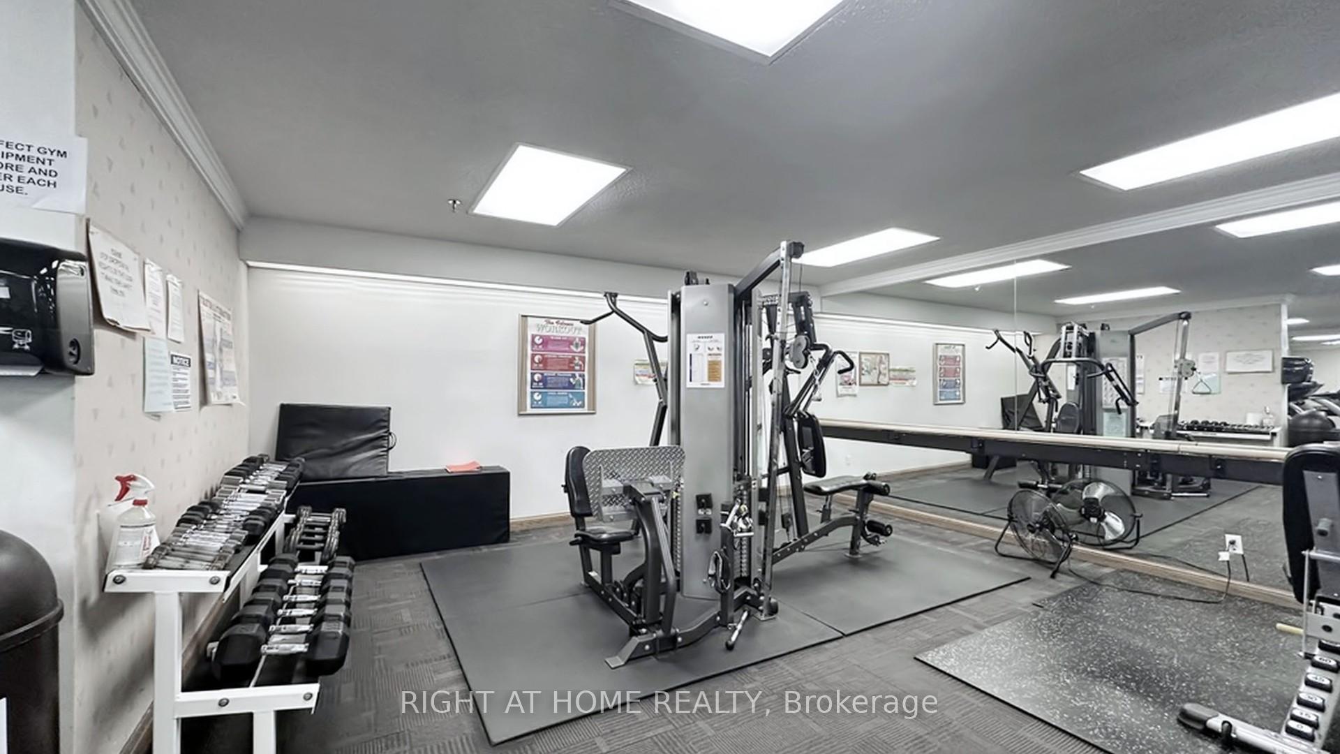 3 Bedrooms Condo at 75 Bamburgh, Toronto For sale