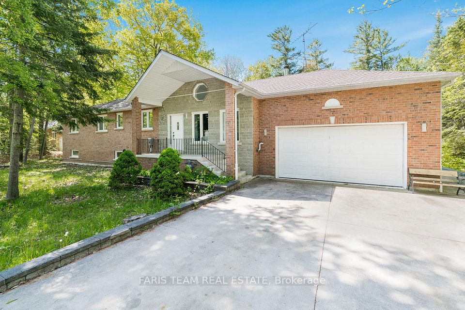 64 Nadia Crescent
