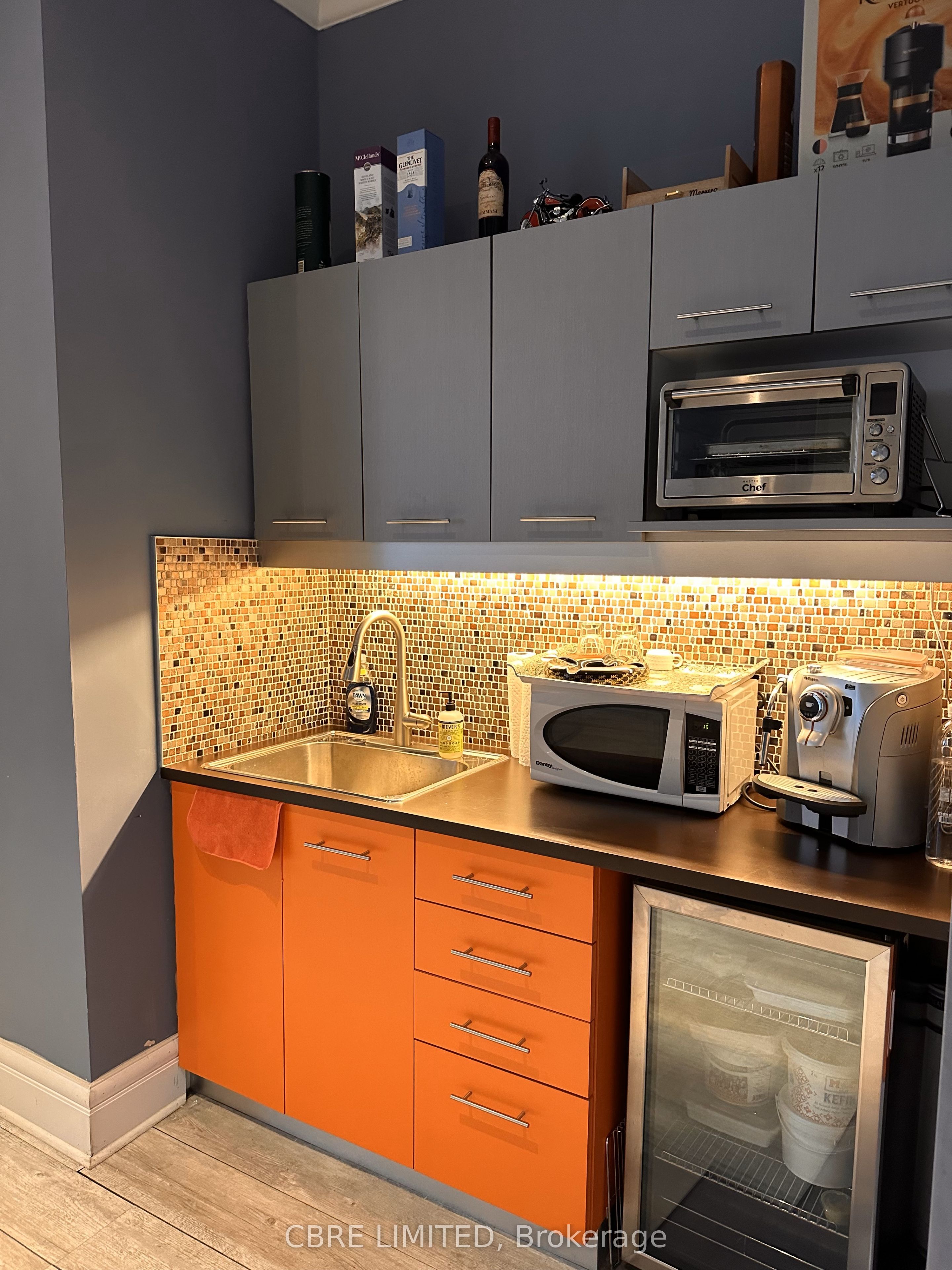 75 Fernstaff Court, #27