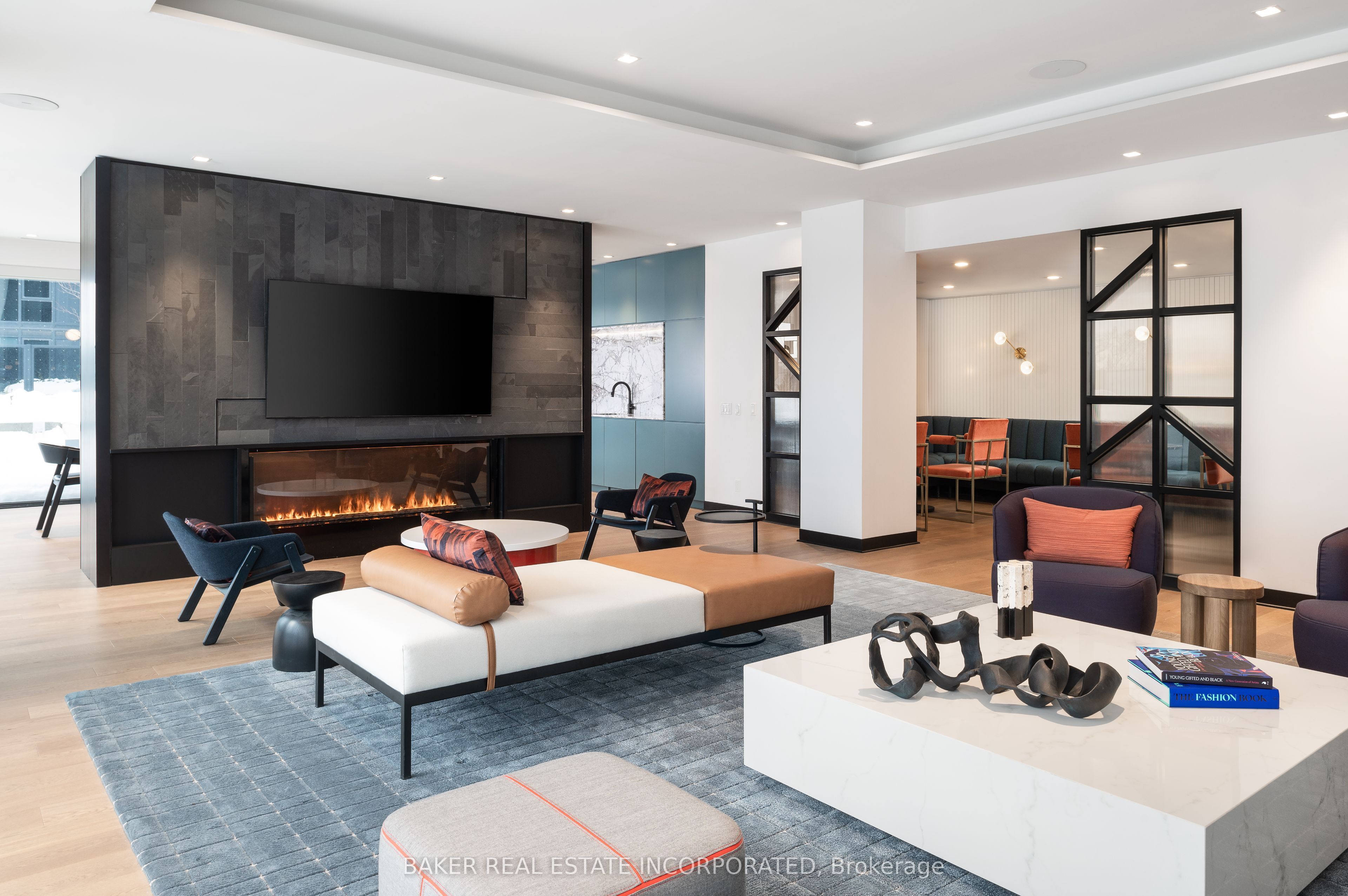 740 Dupont Street, #514