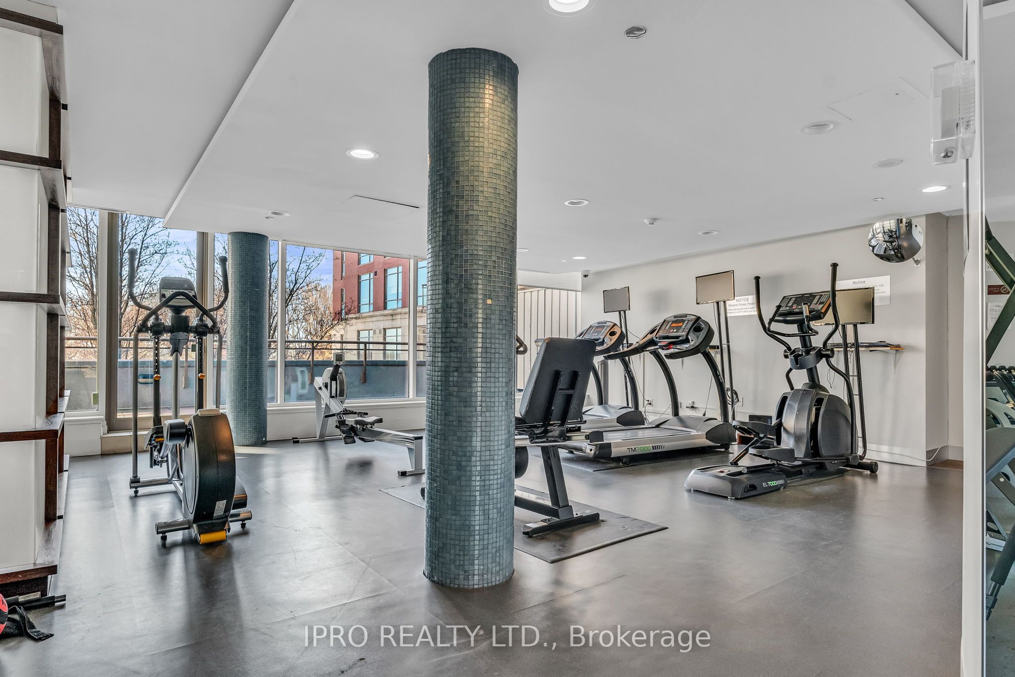 500 Queens Quay W, #210E