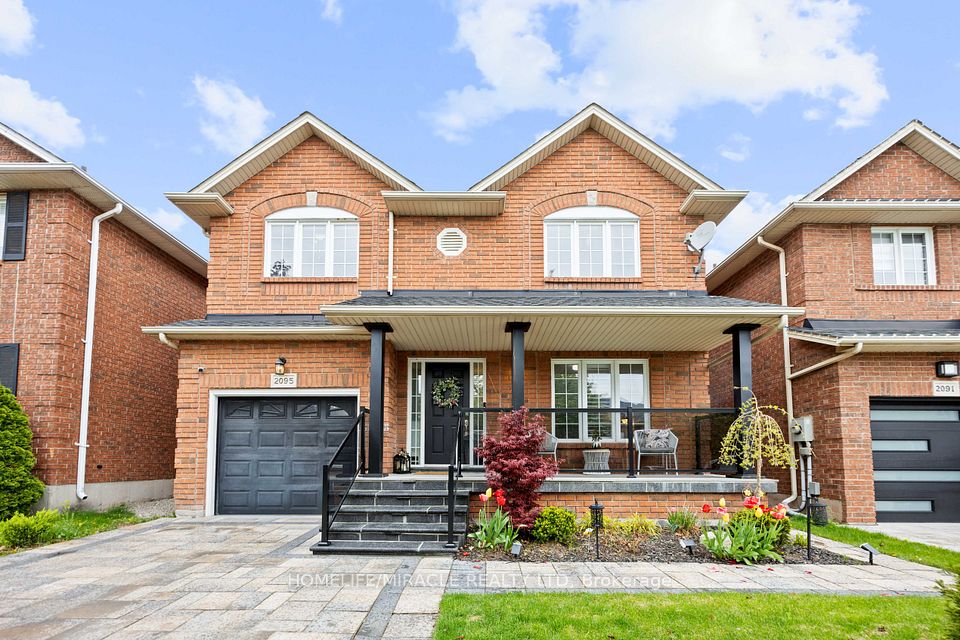2095 Springdale Road, Oakville, ON L6M 4C7