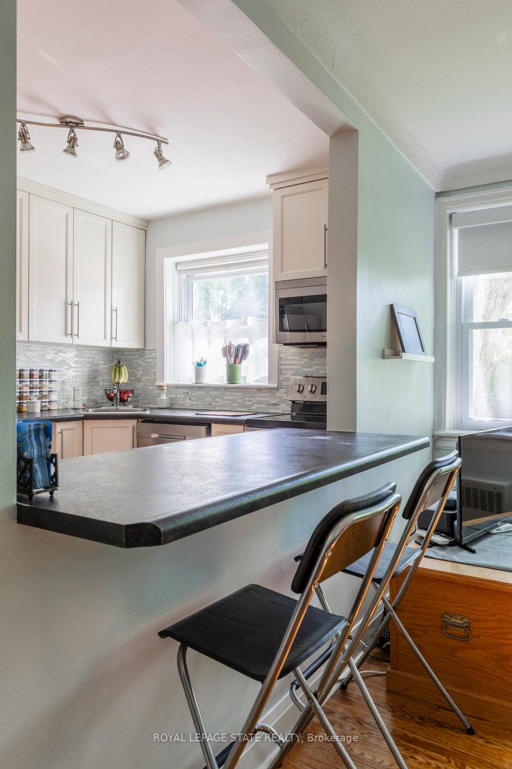1 Bedroom Co-op at 2 Stroud, Hamilton For sale