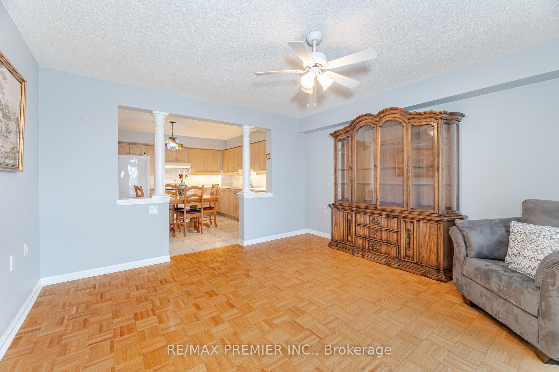 1 Bedroom Condo at 2502 Rutherford,  Vaughan For sale