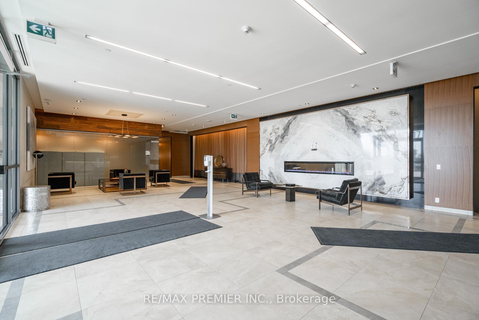 2 Bedrooms Condo at 15 Zorra,  Toronto For sale