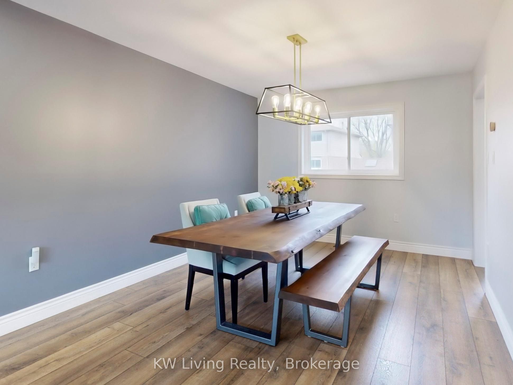 18 Amberview Drive