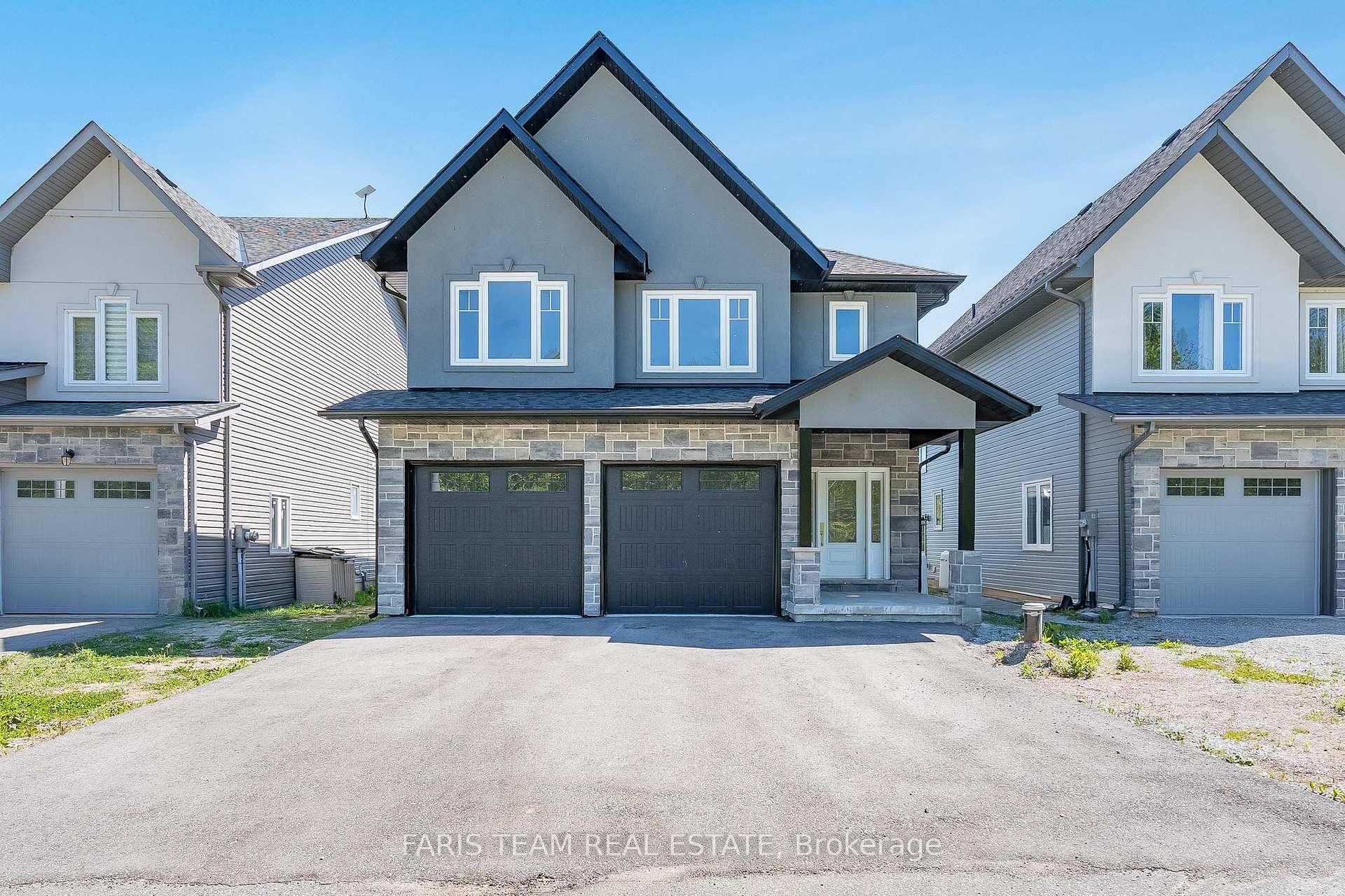 21 Rosy Beach Court, Ramara, ON L3V 8L2