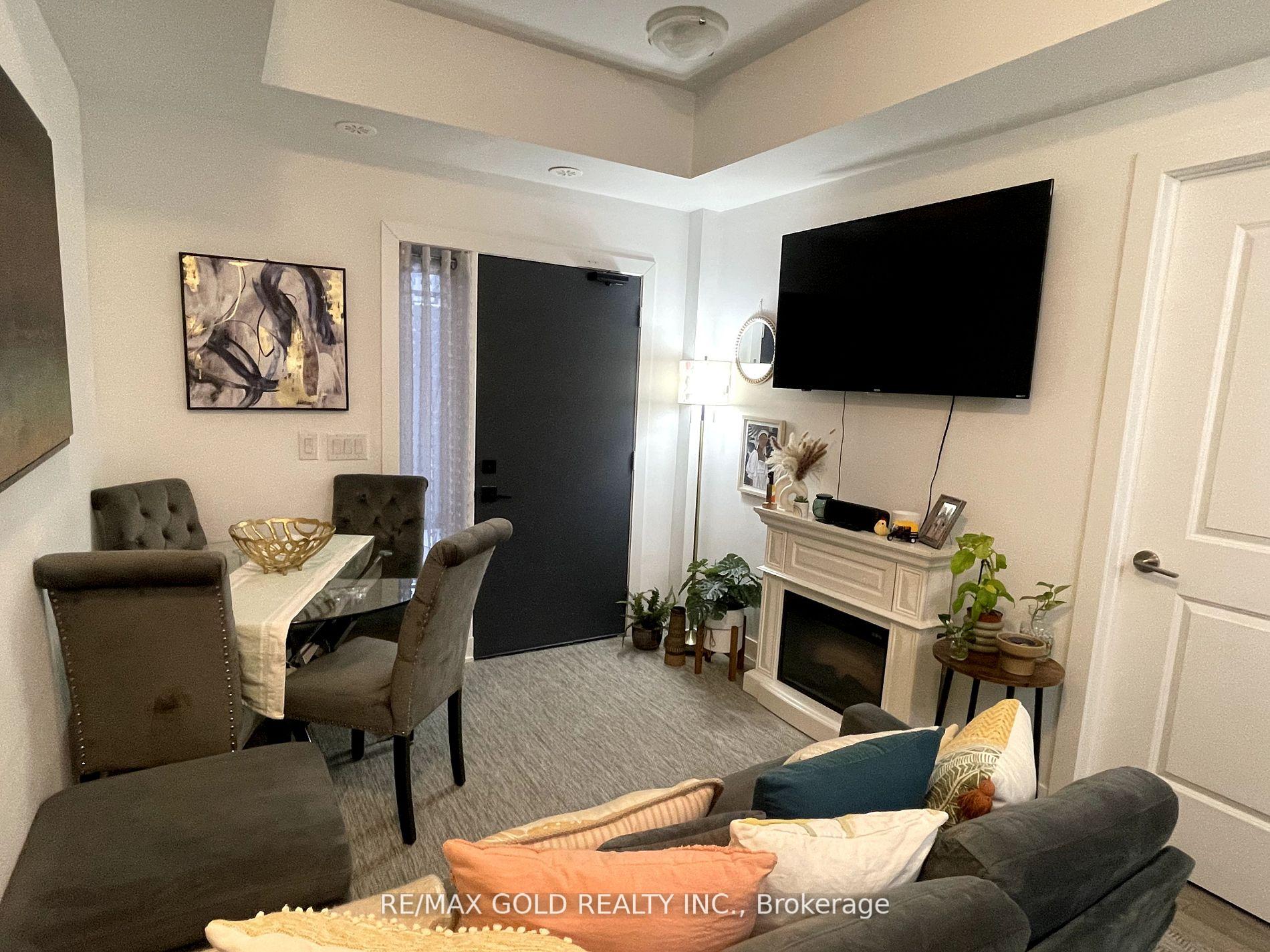 2 Bedrooms Condo at 1115 Douglas McCurdy Comm, Mississauga For sale