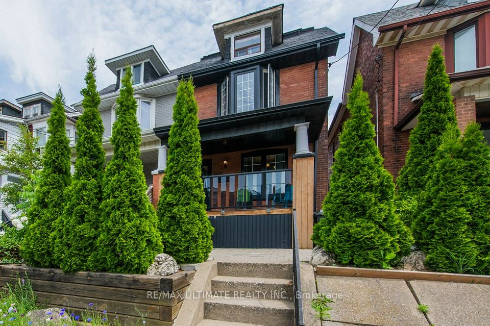 1425 Lansdowne