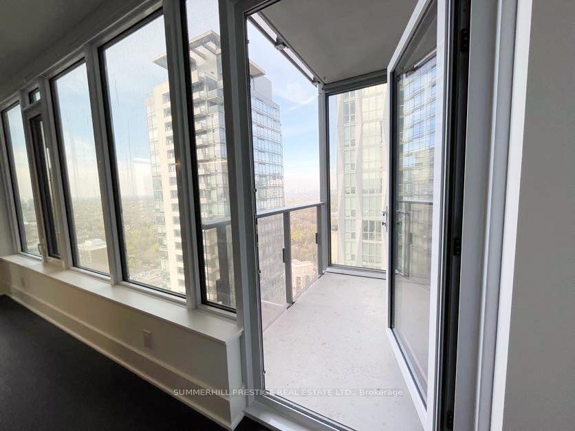 2 Bedrooms Condo at 11 Yorkville, Toronto For sale
