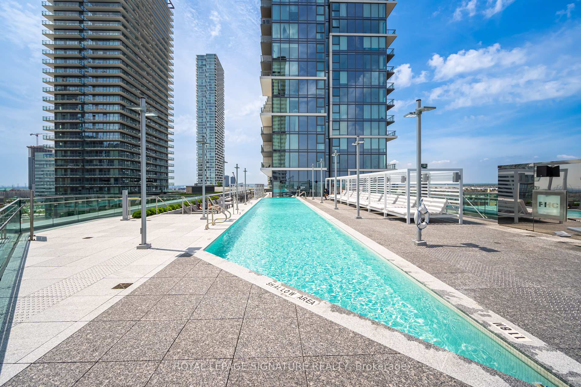 2 Bedrooms Condo at 7890 Jane, Vaughan For sale