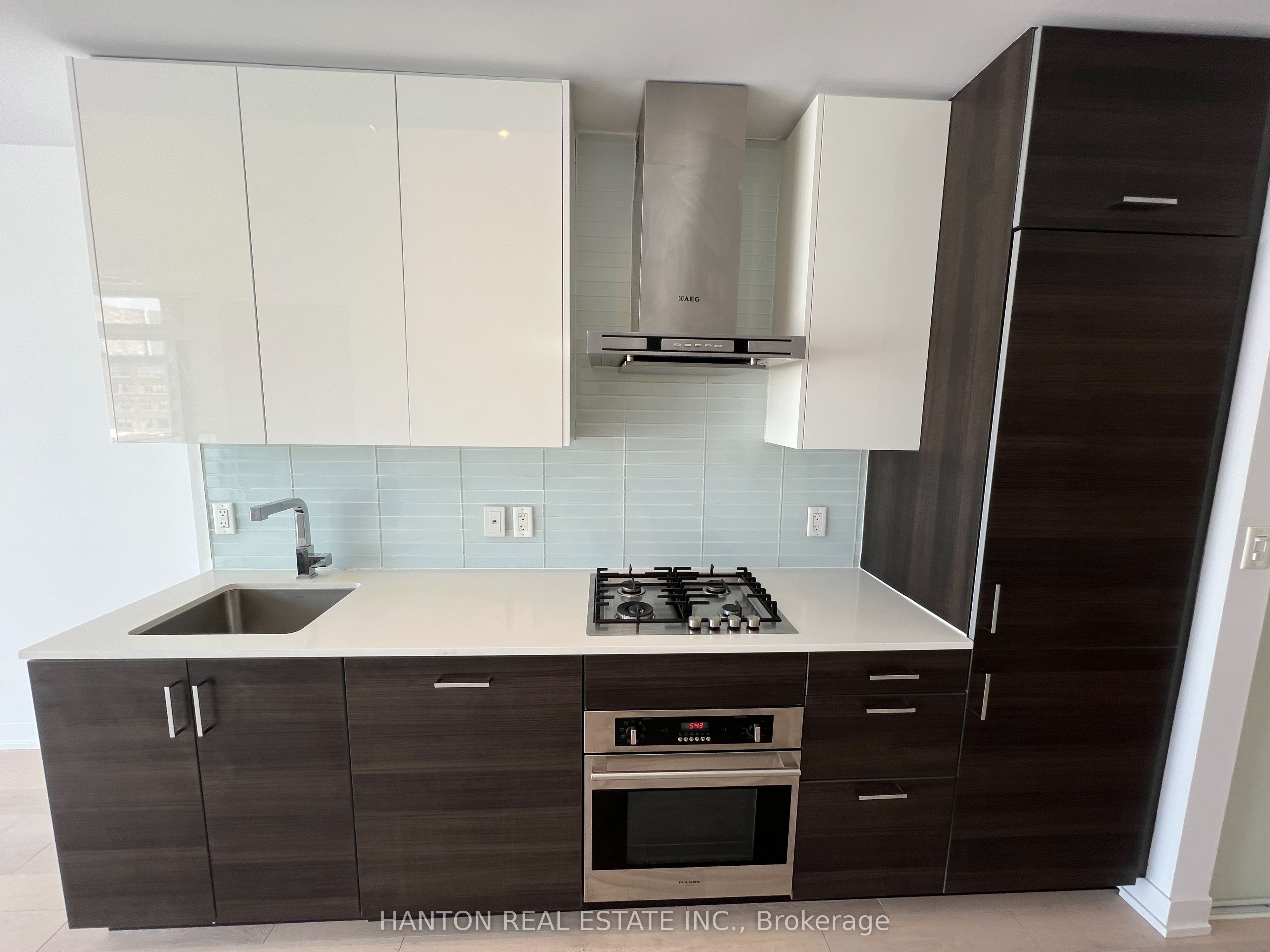 36 Howard Park Avenue, #506