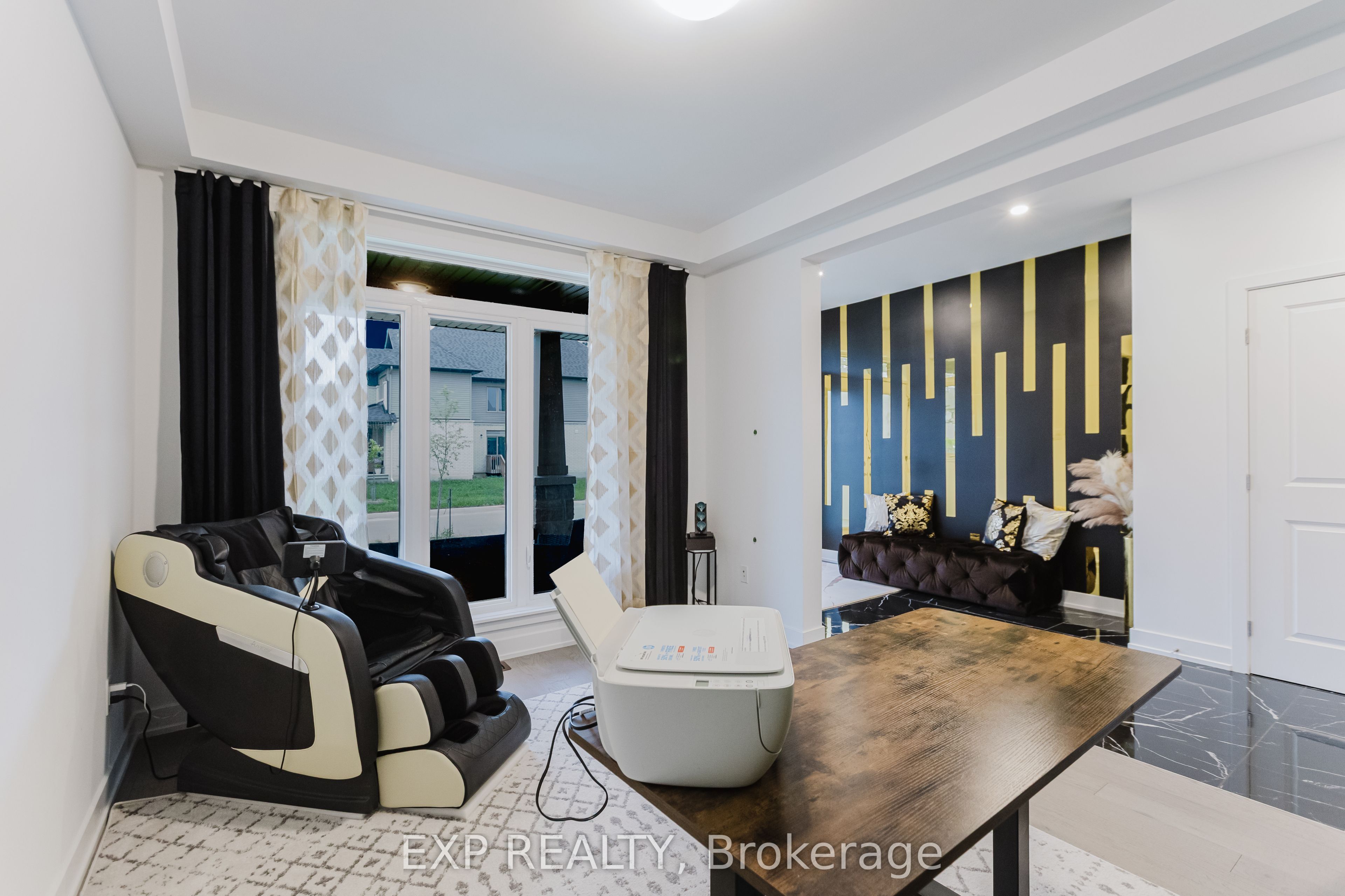 Listing picture