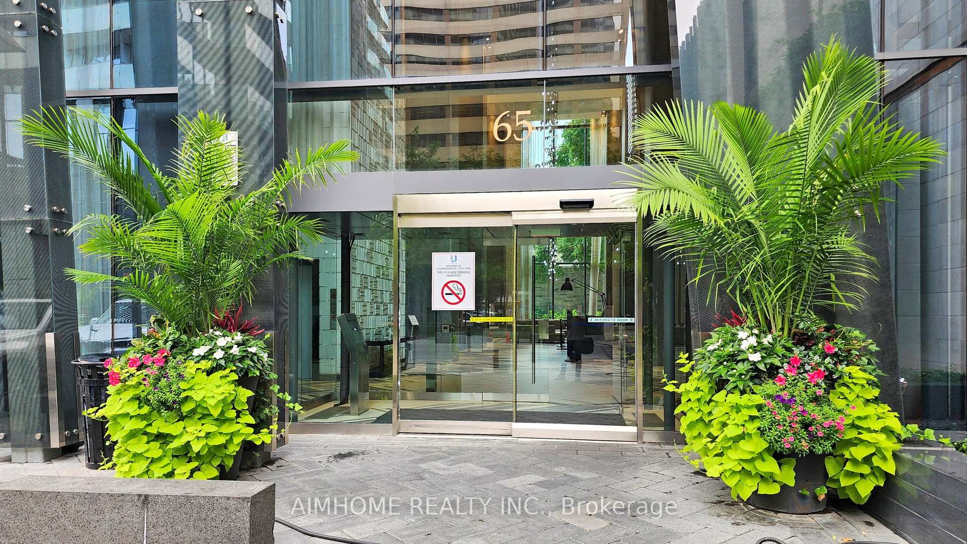 1 Bedroom Condo at 65 St Mary, Toronto For sale