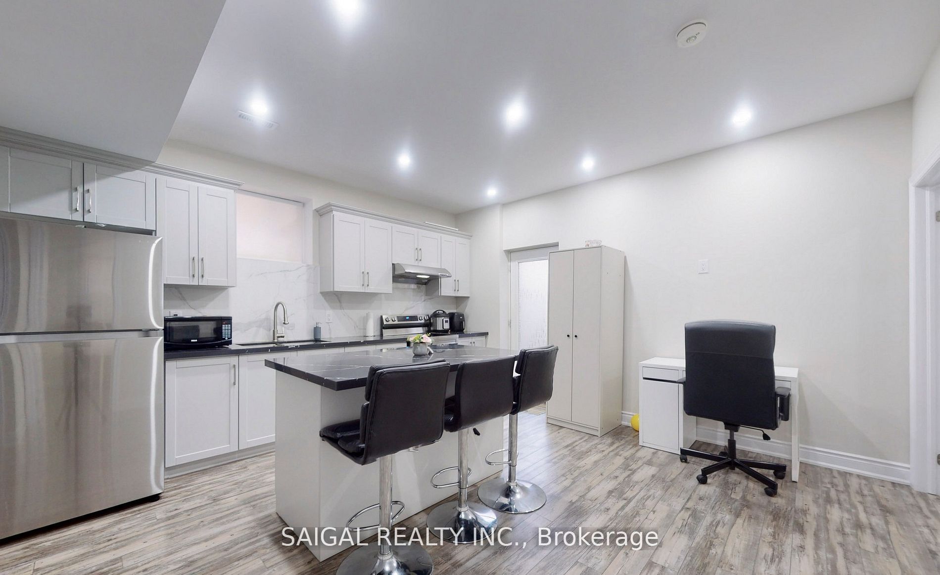 106 Portch Gate, #Basement