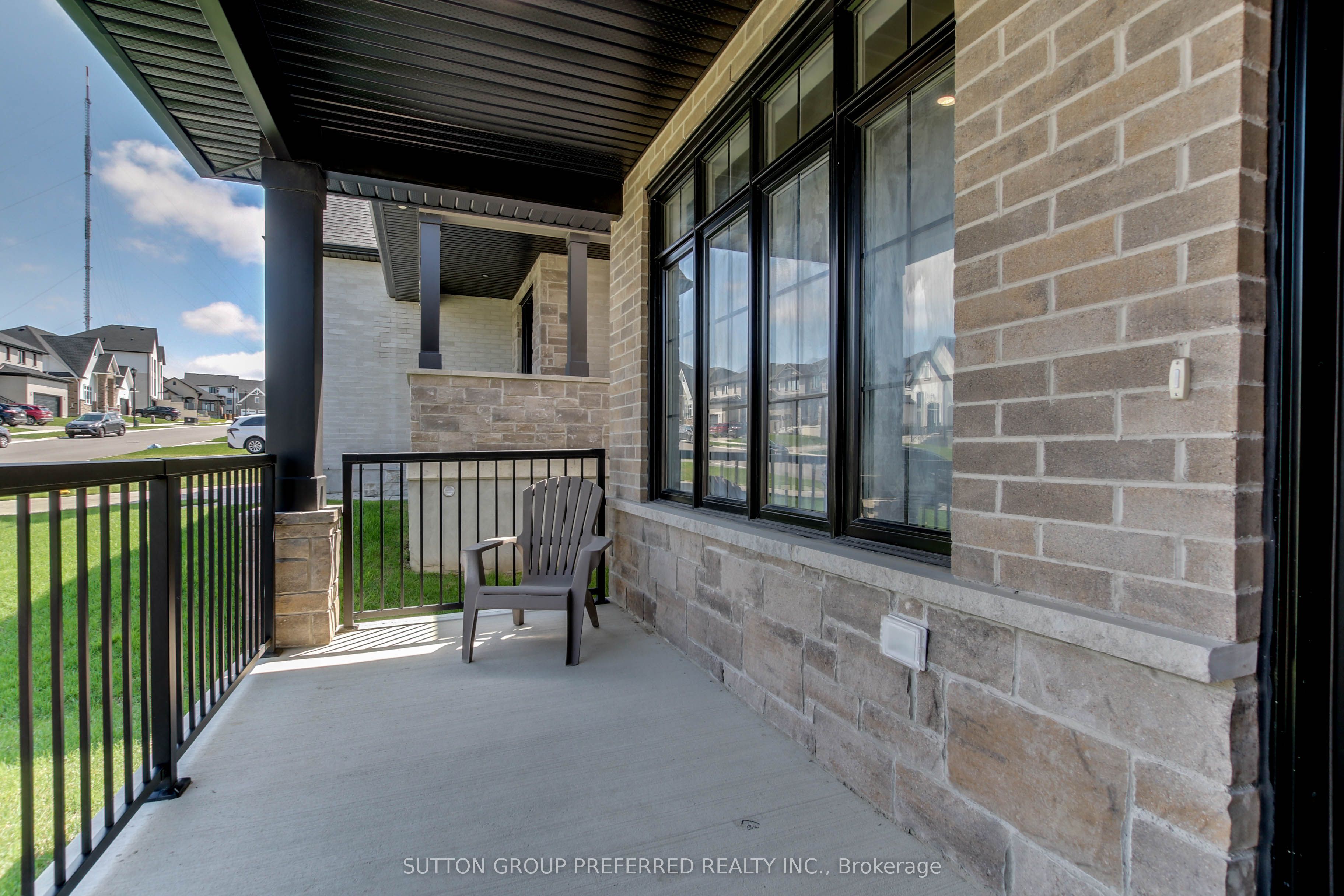 1005 Riverbend Road