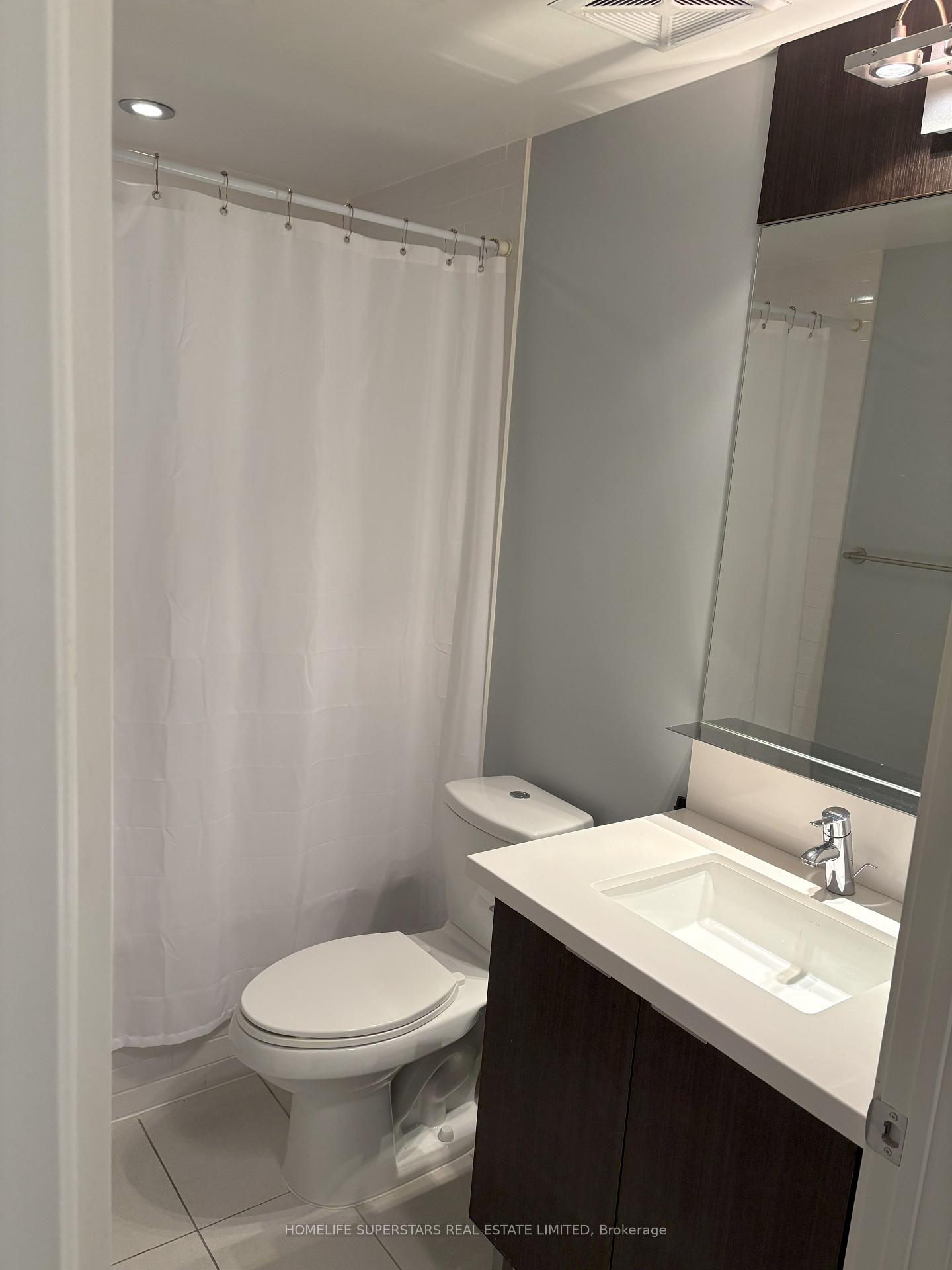 Condo at 21 Widmer, Toronto For sale