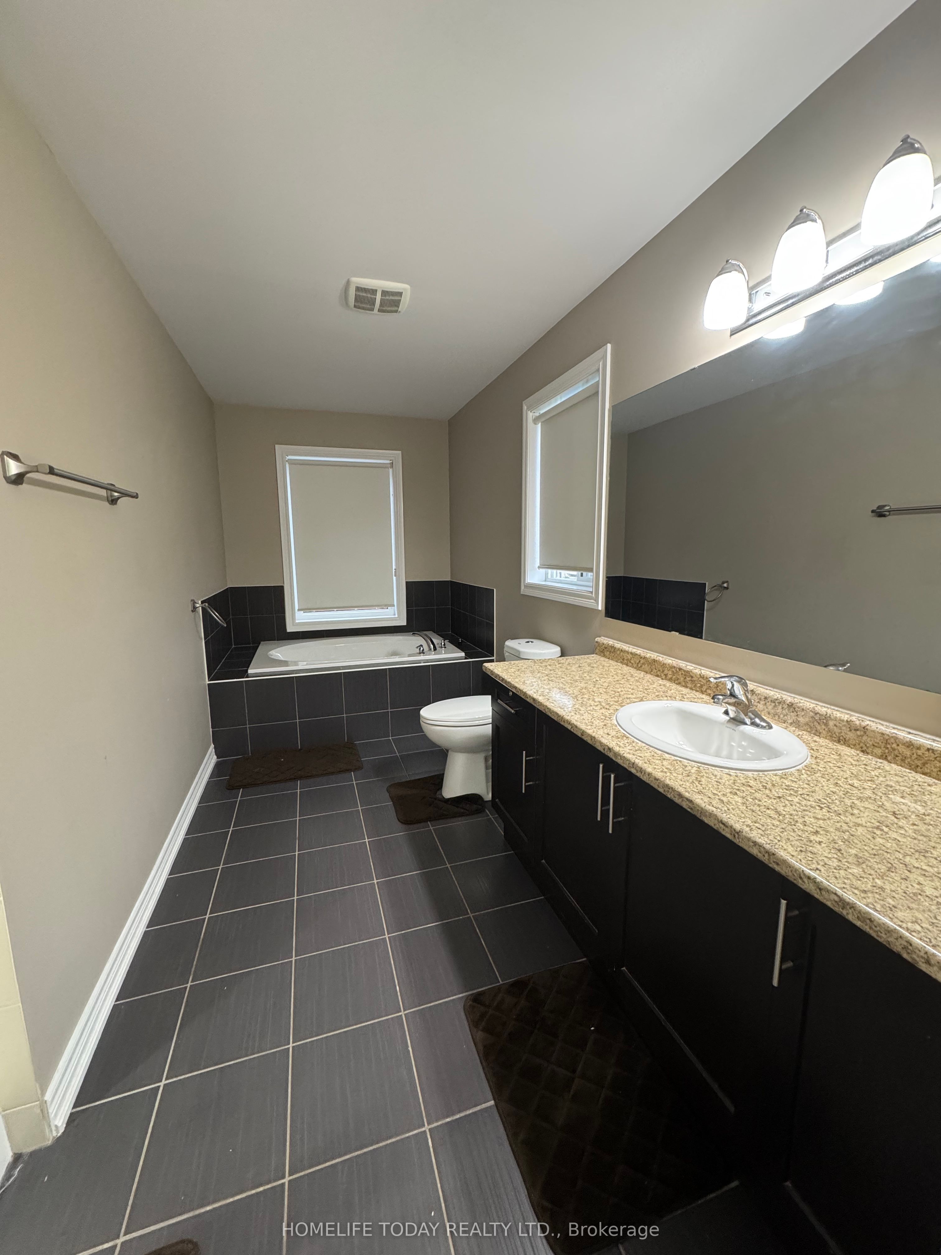 117 Blackwell Crescent